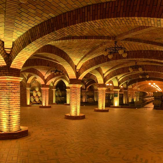 Execução civil Iluminação Cave das Bordalesas - Salton